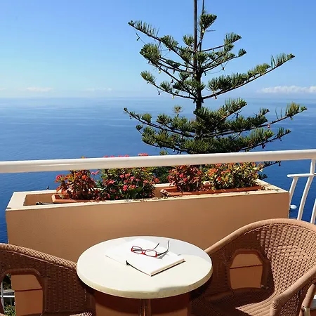 Ocean Gardens Hotel Funchal  Exterior photo